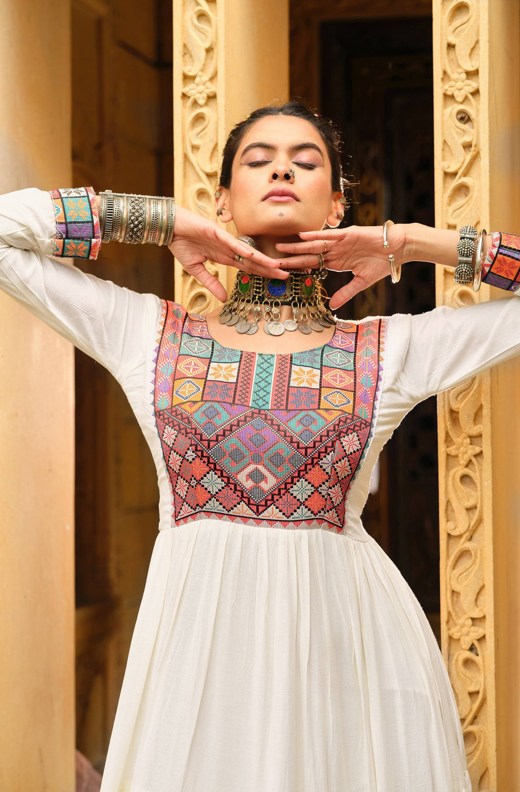 Off-White Pure Rayon Gamthi Jacquard Weaving Lace Border Three Layer Ruffle Flair Gown