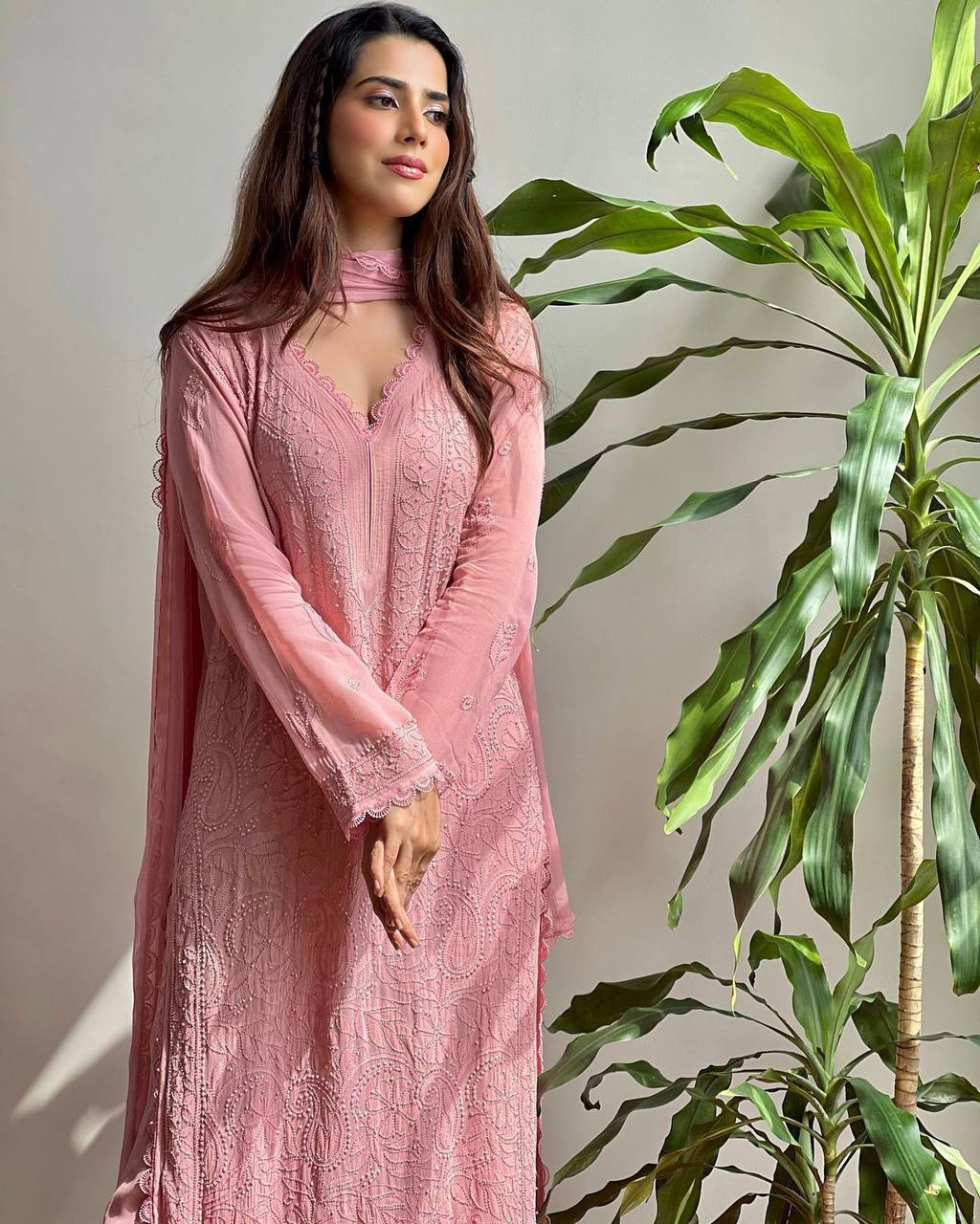 Ramani Peach Georgette Chikankari Embroidery Kurti Set
