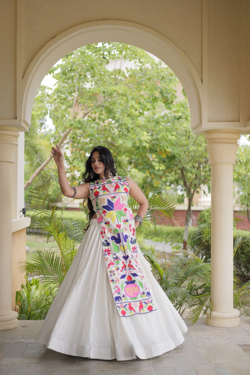 Ekta White Cora Cotton Gamthi Embroidered Lehenga Choli