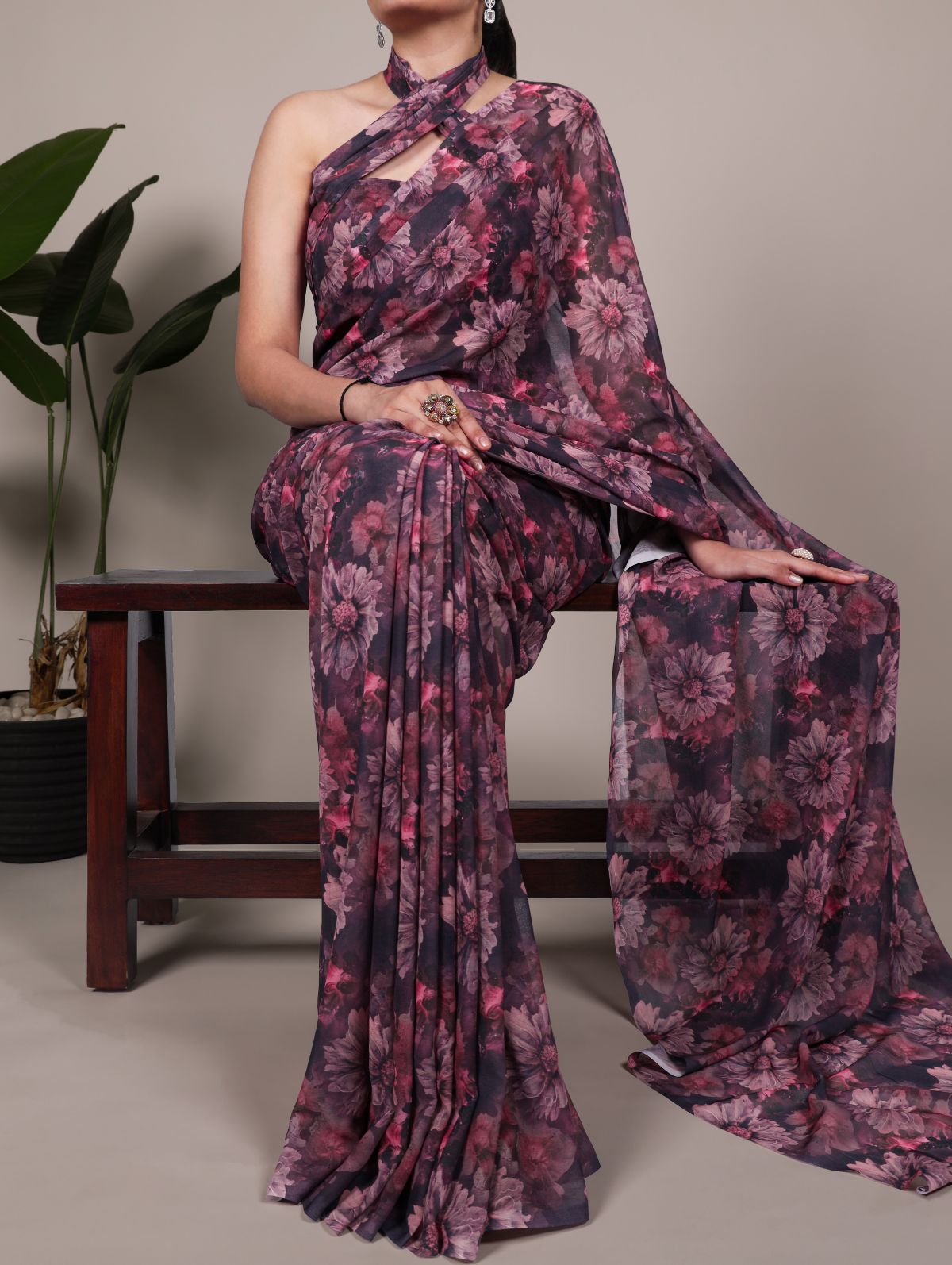 Onion Pink Color Weightless Marble Floral Print Saree with Unstitched Blouse