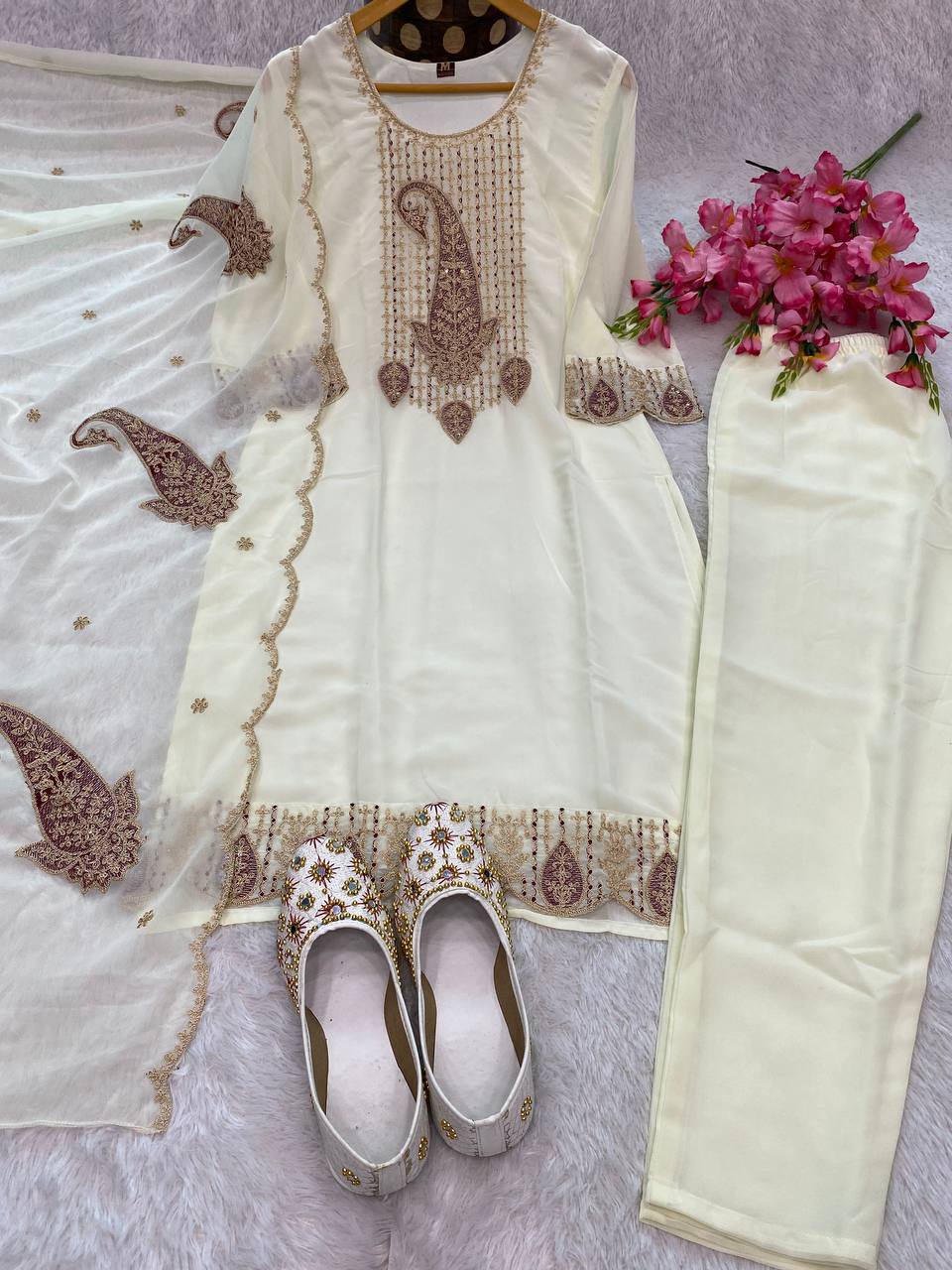 Khyati Off White Embroidered Kurti Set