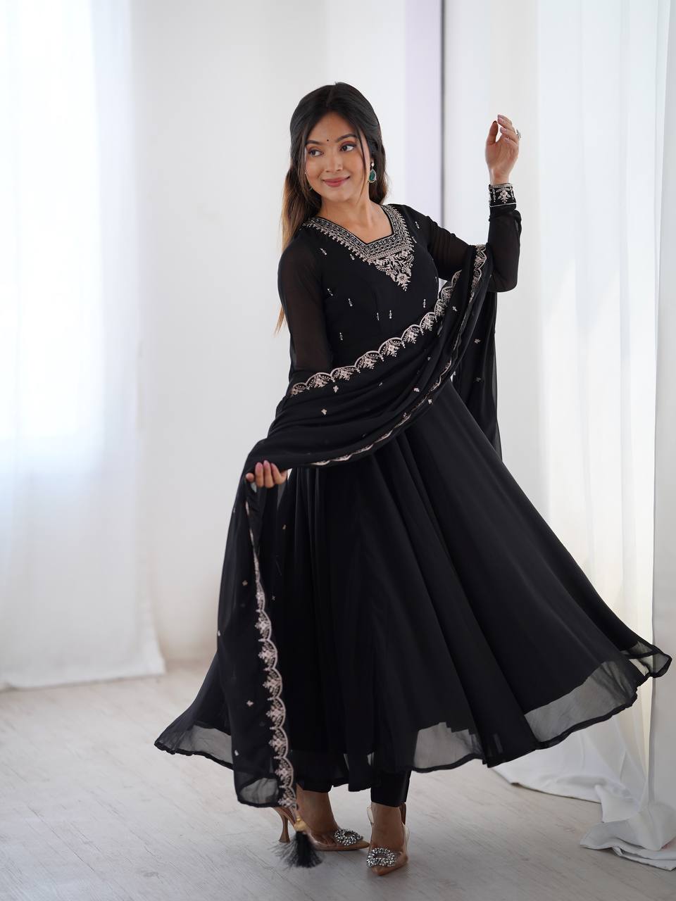 black Anarkali suit in soft Fox Georgette with 6.5-meter flair, beads & zari embroidery, lace sleeves & embroidered dupatta – stitched & ready-to-wear.