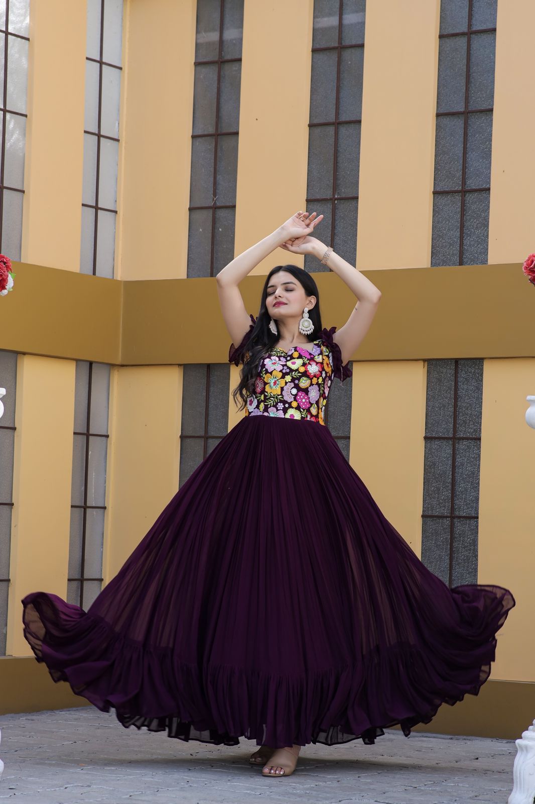 Glamorous Reverie: Sequin-Adorned Multi-thread Gown Delight