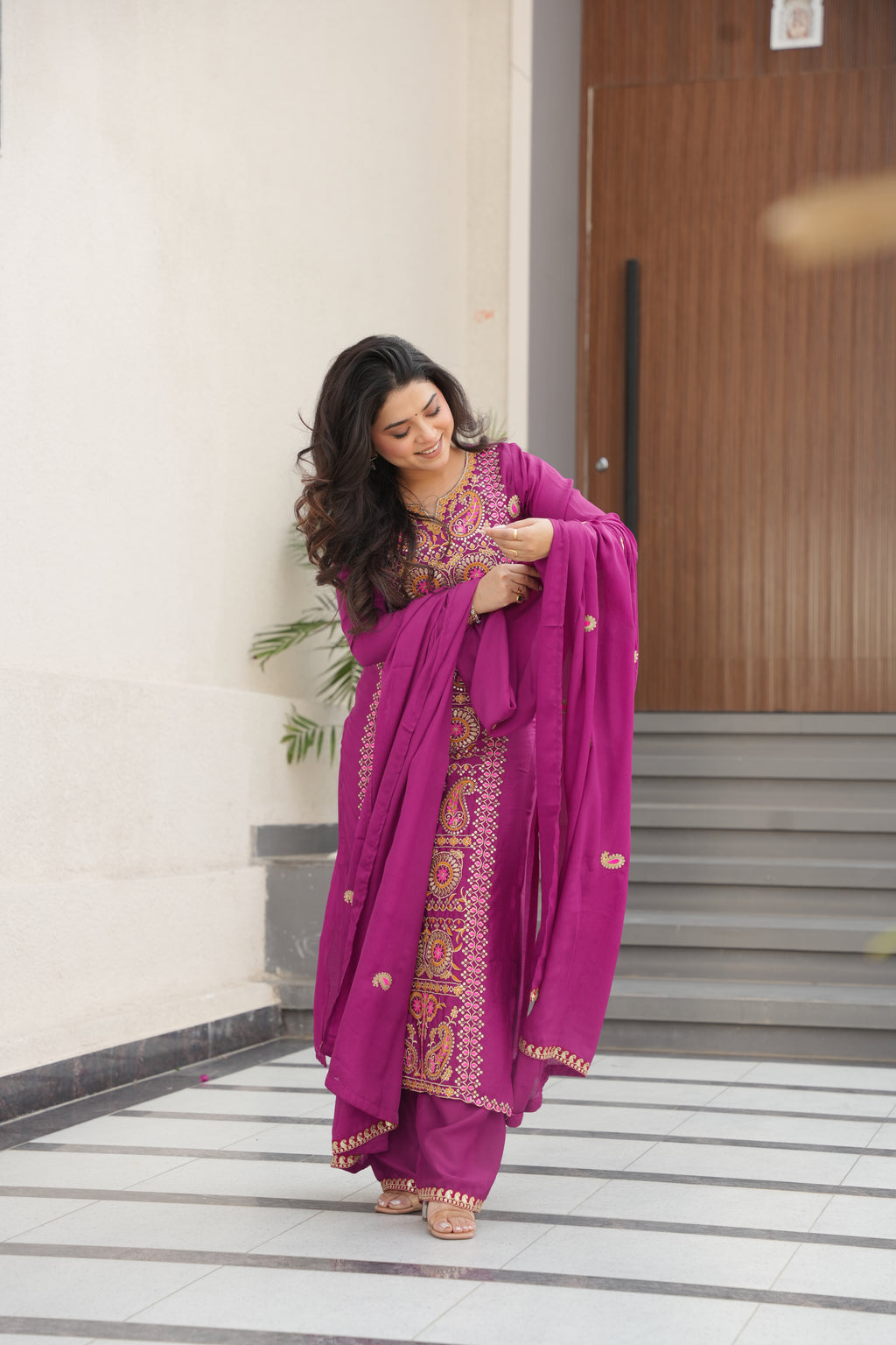 Varsha Magenta Color Chinnon Zari Multi Thread Embroidery Work Kurti Set