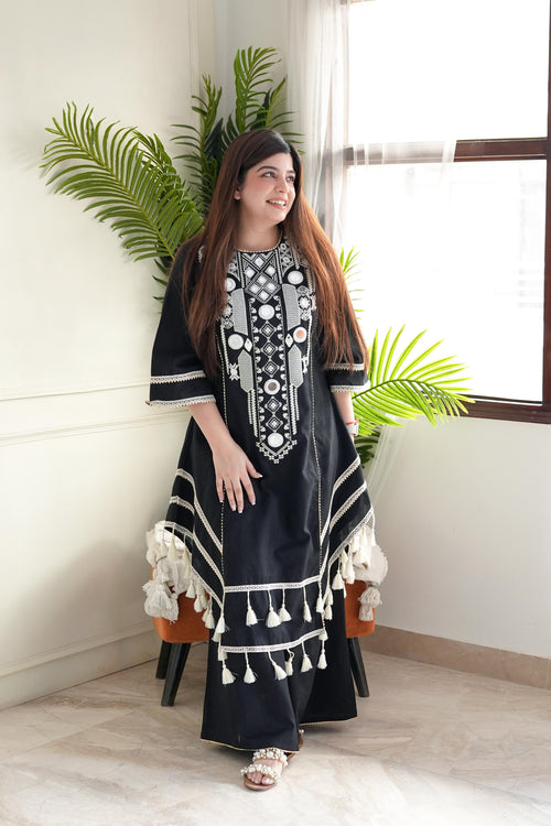 Anusha black embroidered cotton kurta set
