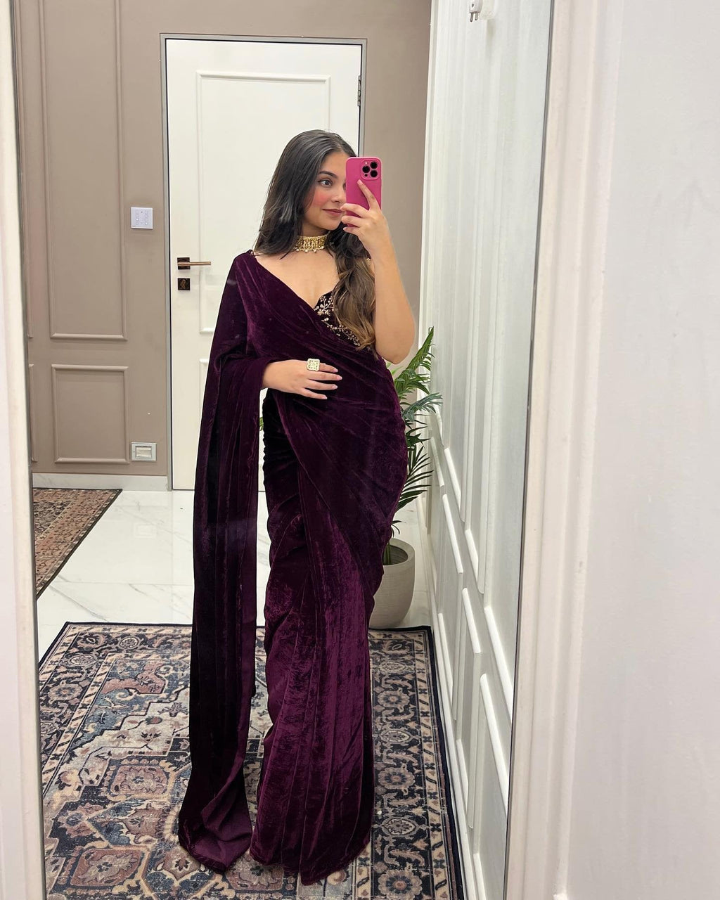 Vino Velvet Elegance: Wine-Colored Saree